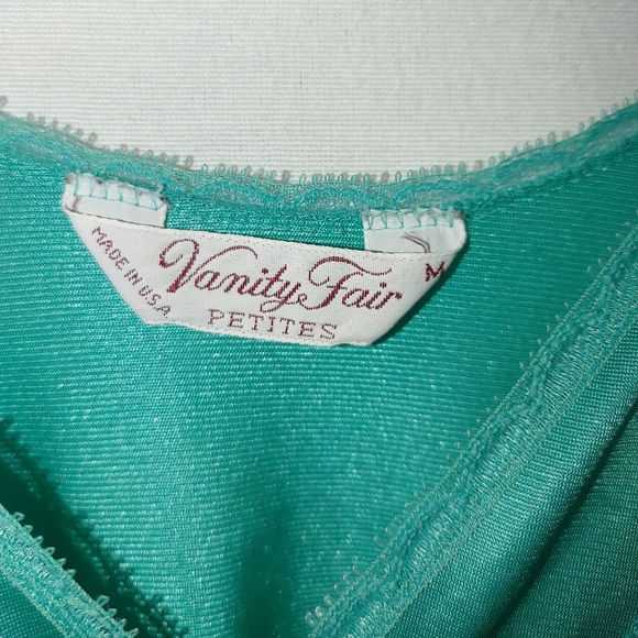 Vanity Fair Intimates & Sleepwear Vanity Fair Vintage Nightgown